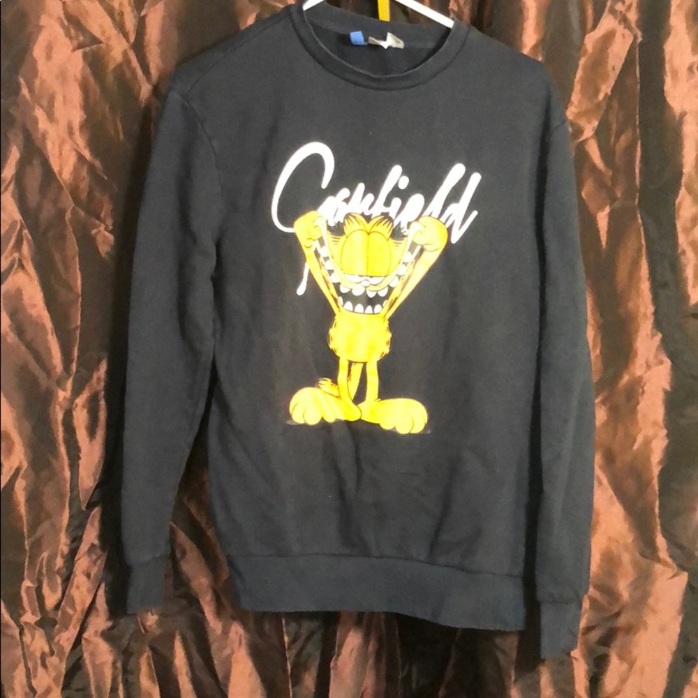H&M Divided Garfield sweatshirt